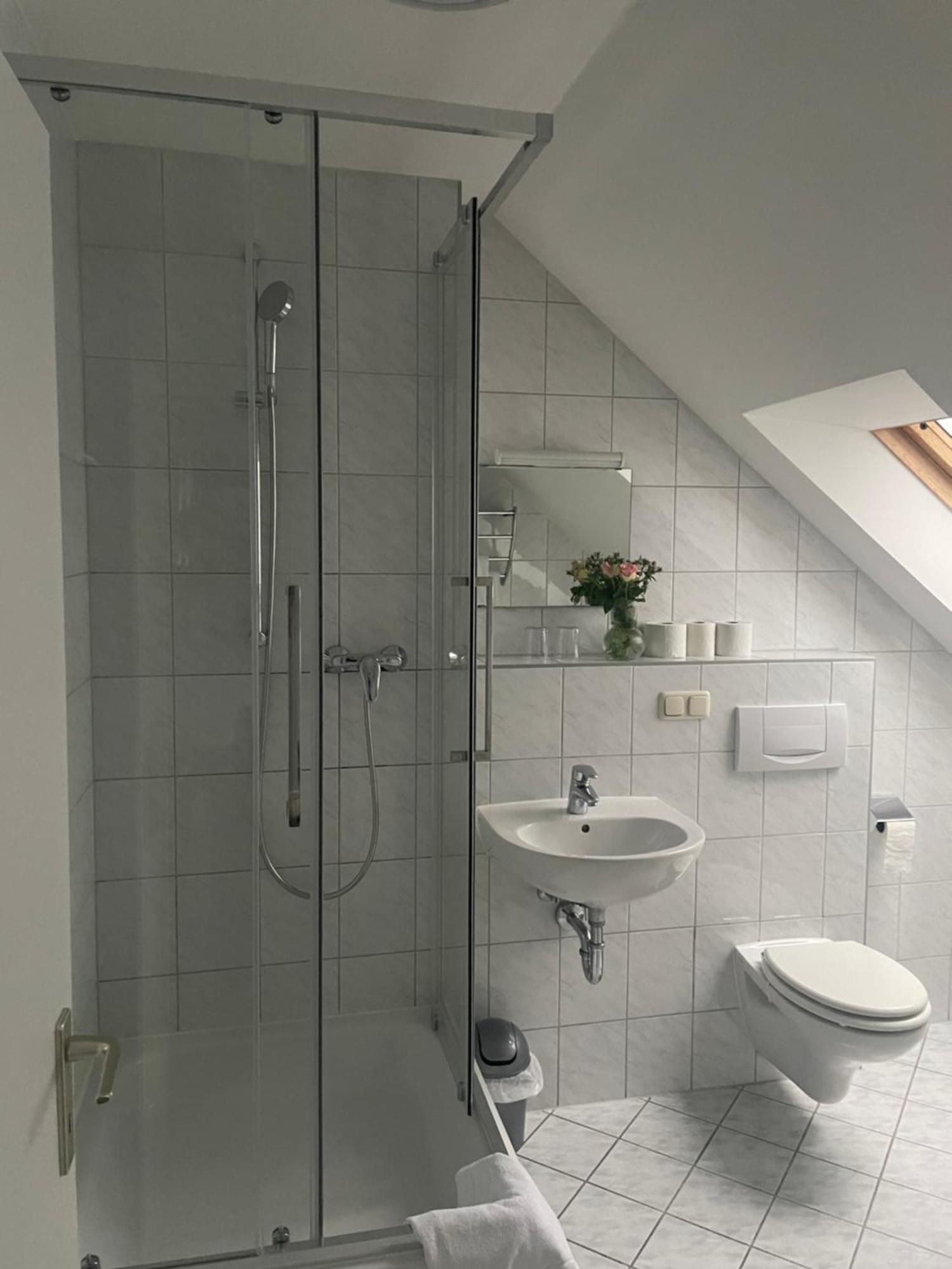 Hotel-Gasthof Gruener Hof Freising Chambre photo